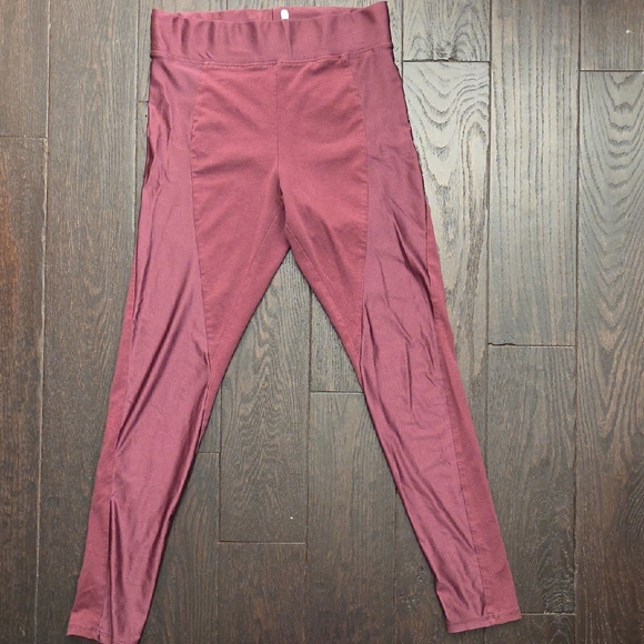 Garage Women's Burgundy Leggings - Picture 1 of 6